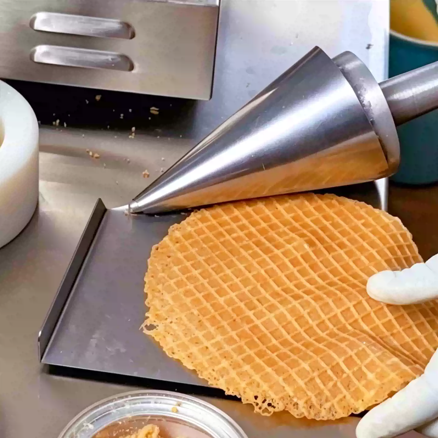 Handmatige ijskegelmaker, wafe - Waffle Cone Maker recensie en prijs